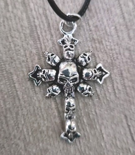 Skull crucifix tibetan silver
