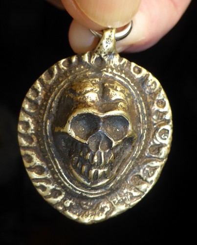 Bronze tibetan skull - bronze,
