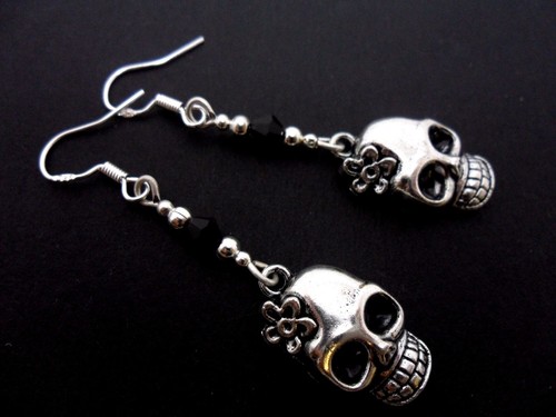 Pair tibetan silver - a, skull